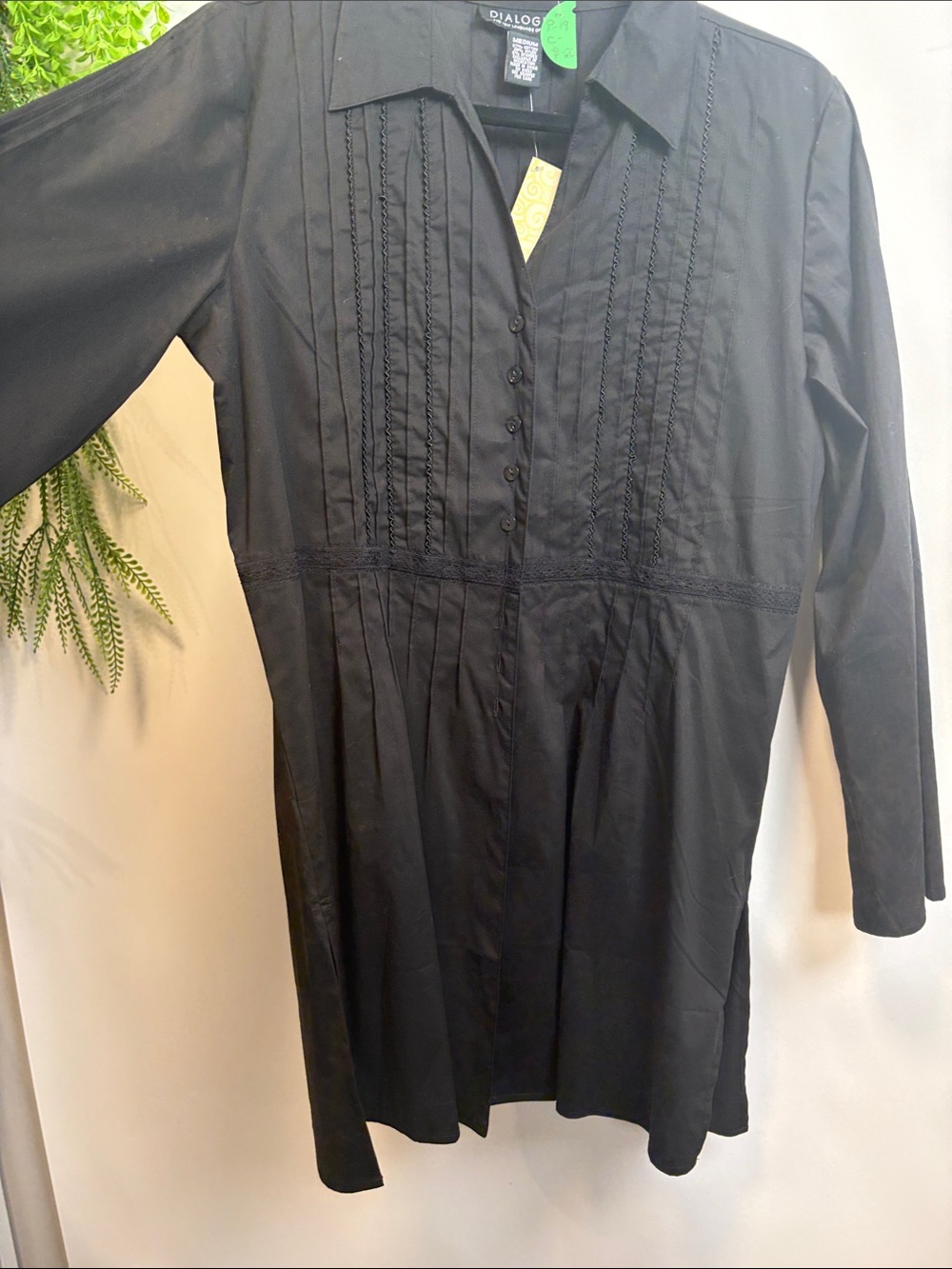 Dialogue Black Long-Sleeve Pintuck Tunic Shirt